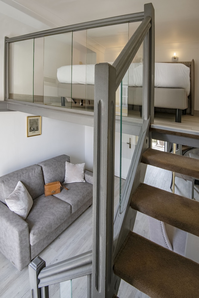 Junior Suite - Photo 15
