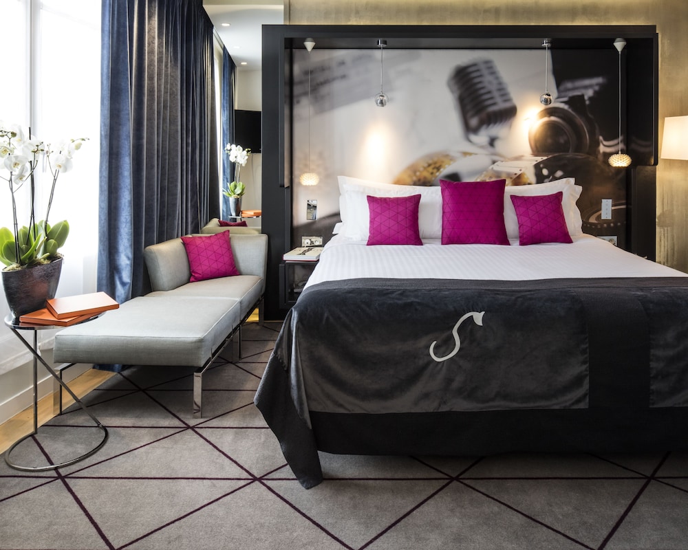 Hôtel de Sers bedroom photo