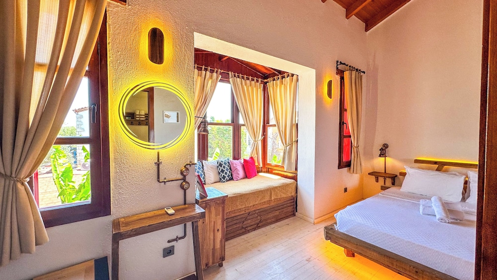 Deluxe Double Room photo 3