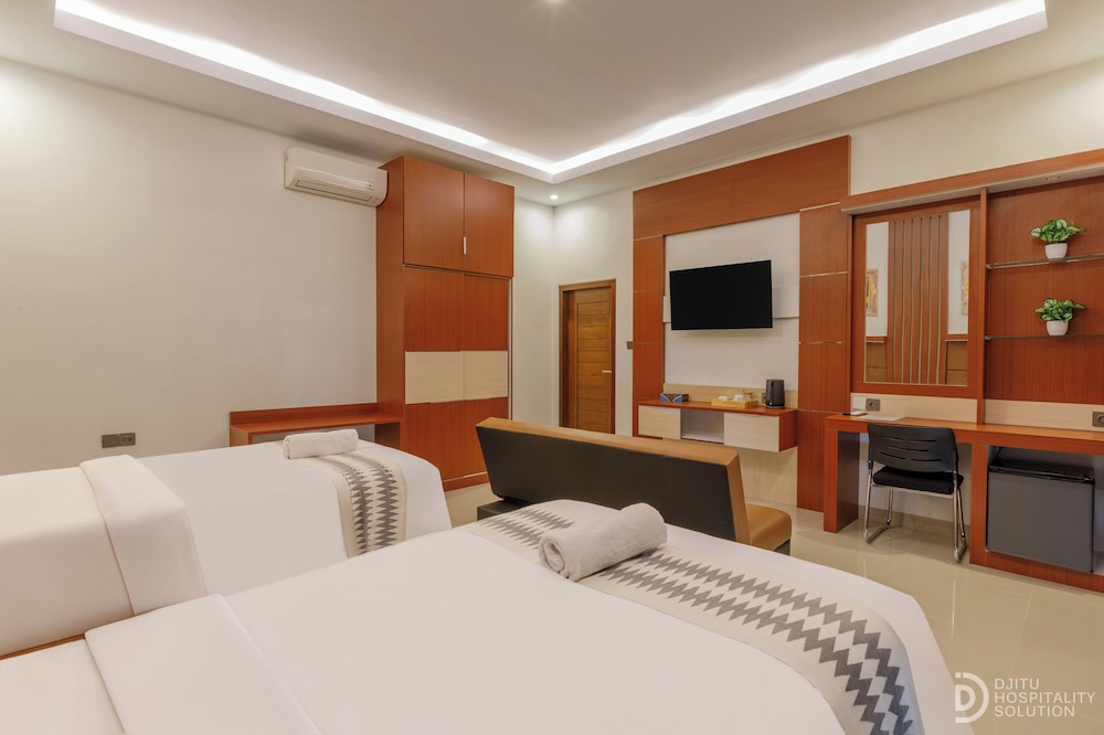 Superior Room, 2 Twin Beds photo 3
