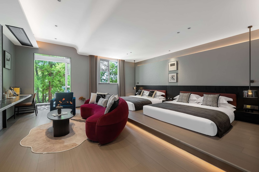 Family Twin Room