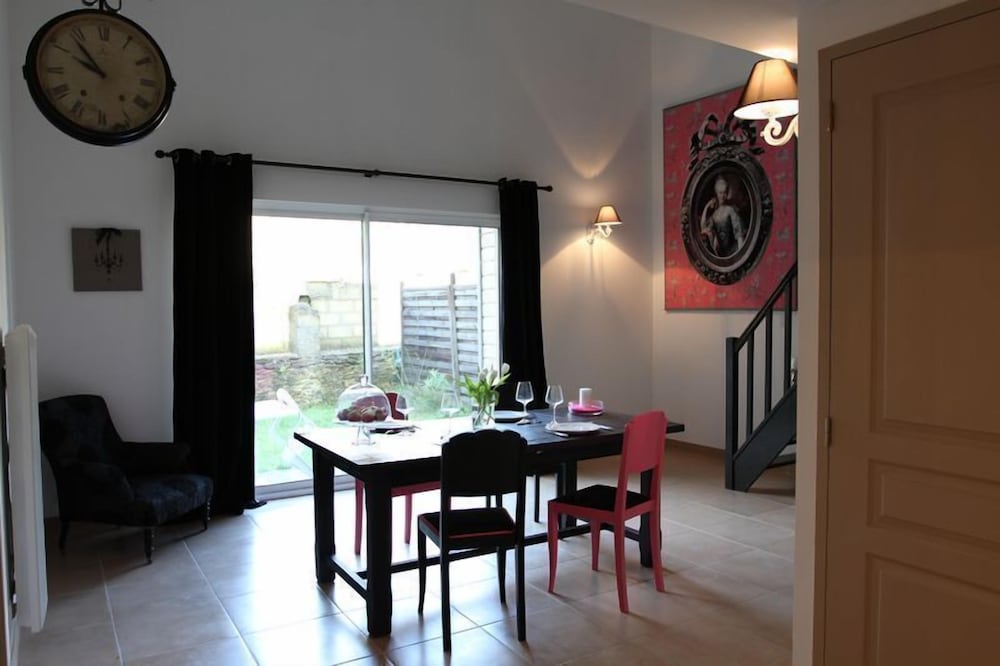Apartment, 1 Bedroom, Garden Area photo 2