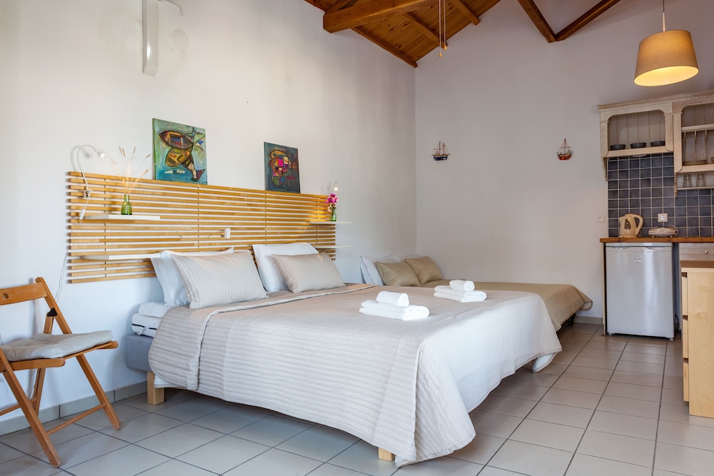 Family Suite, 1 Bedroom, Sea View photo 2