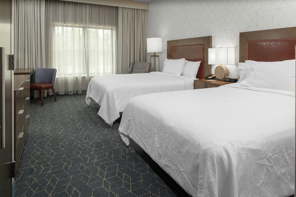 Suite, 2 Queen Beds, Non Smoking - Photo 2
