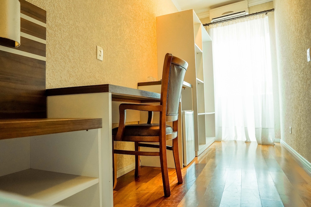 Deluxe Triple Room photo 3
