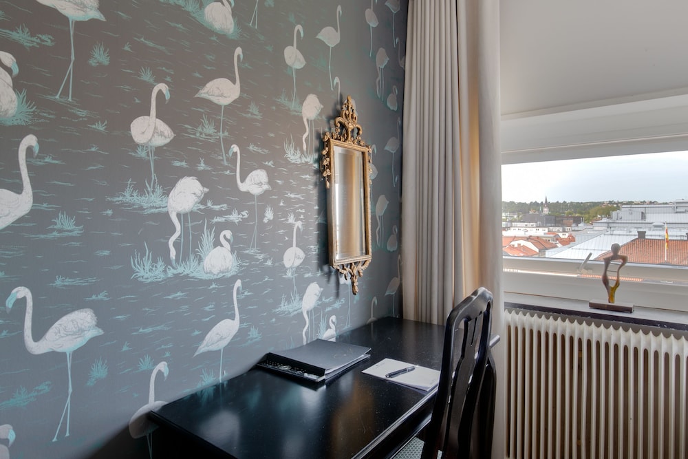 Double Room - Photo 11