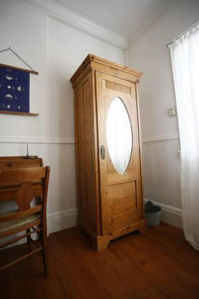Panoramic Room, 1 Queen Bed, Ocean View (Not Pet Friendly) photo 2