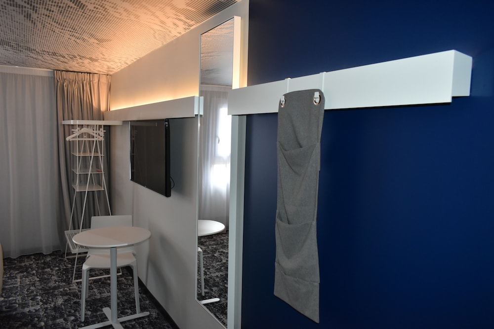 Superior Double Room, Multiple Beds - Photo 8
