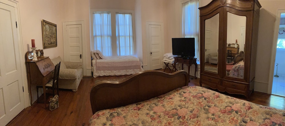 Classic Double Room photo 2