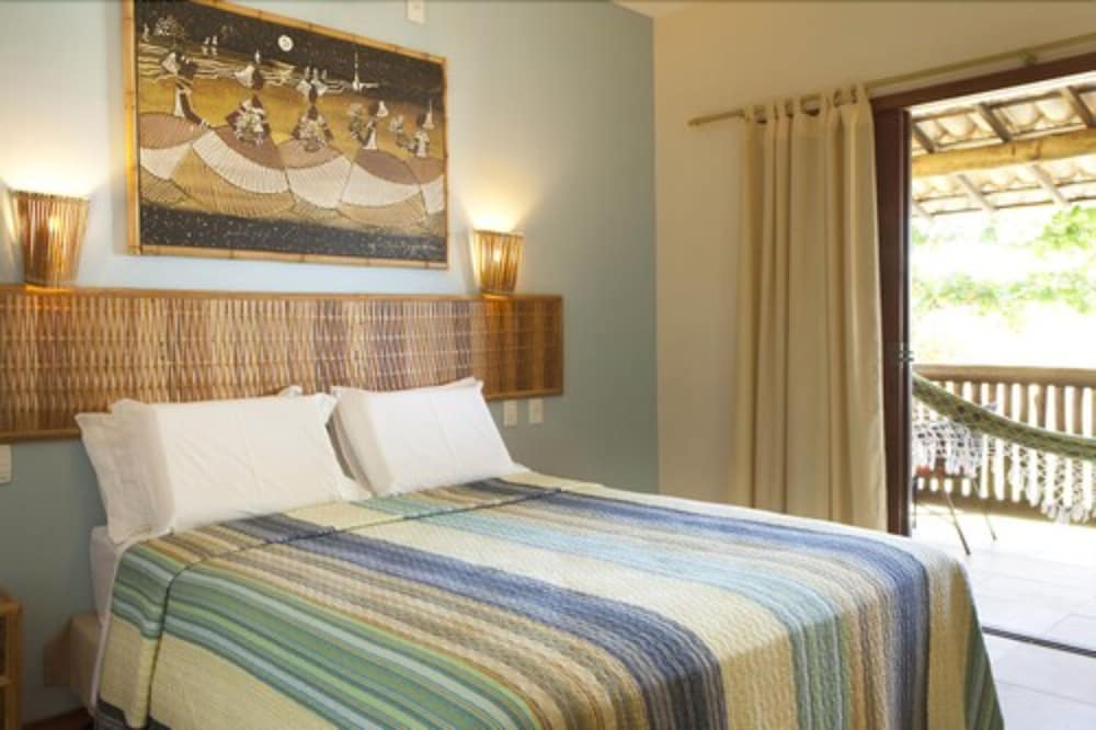 Superior Suite, Pool View photo 3