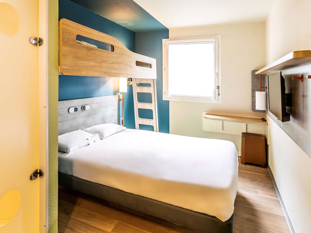 Triple Room, Multiple Beds - Photo 3