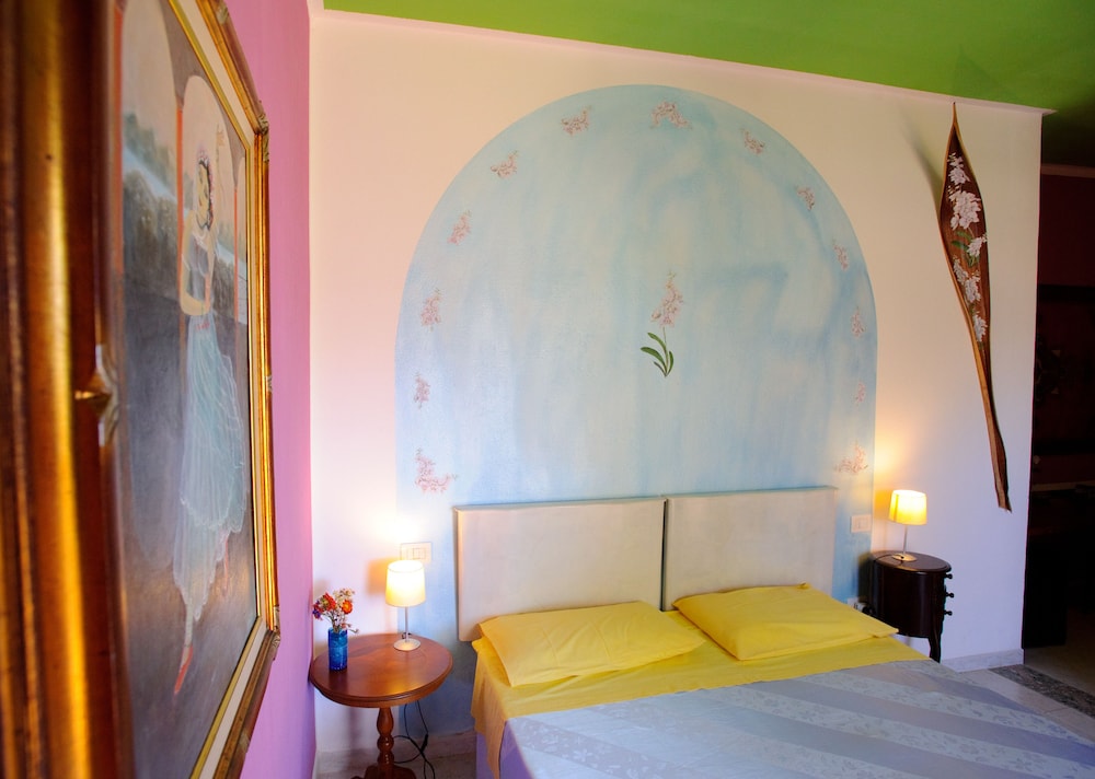 Panoramic Quadruple Room photo 2