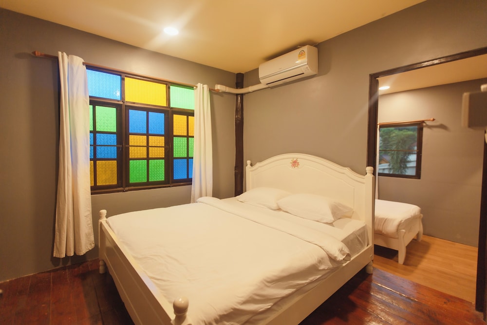 Standard Triple Room - Photo 9
