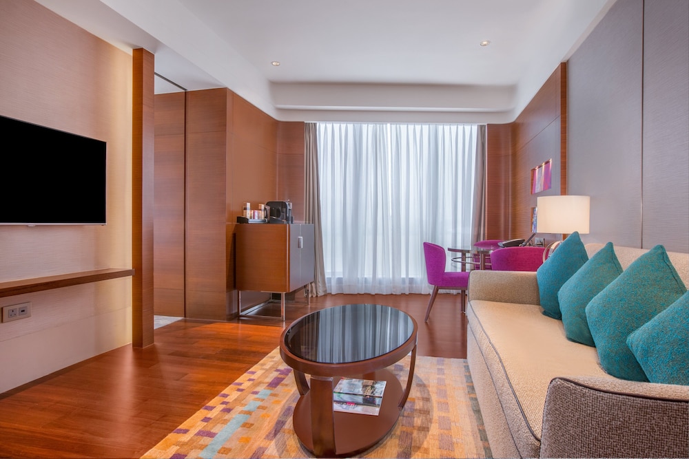 Suite, 1 Bedroom, Sea View photo 1