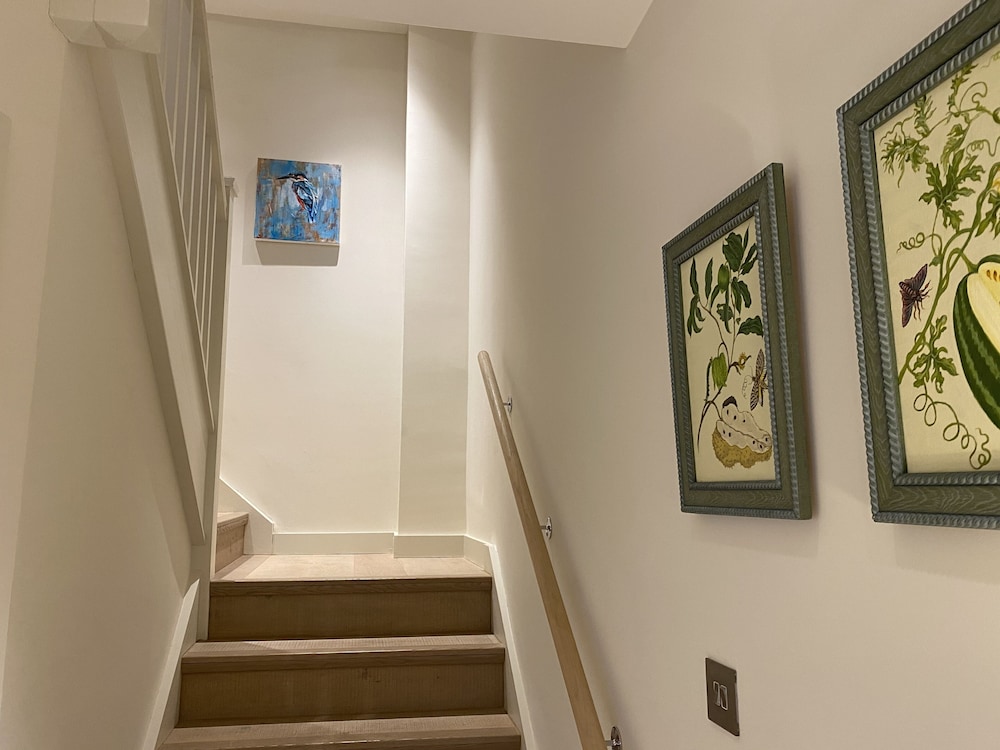 Classic House, Ensuite - Photo 24