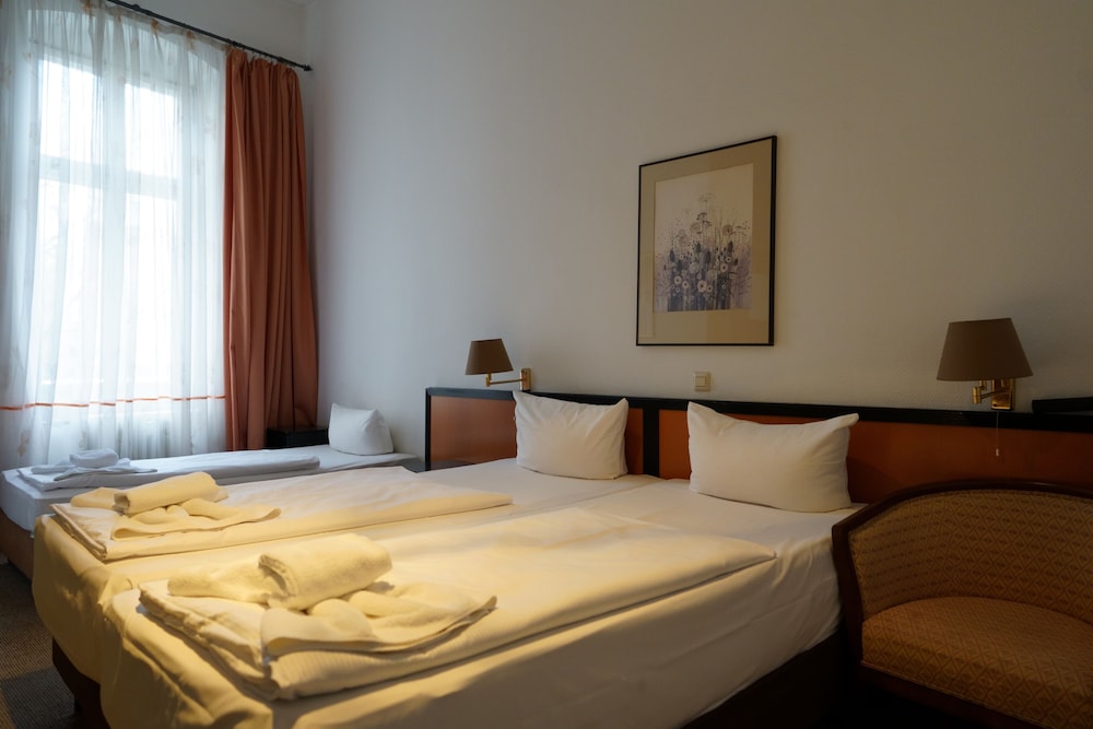 Triple Room photo 3