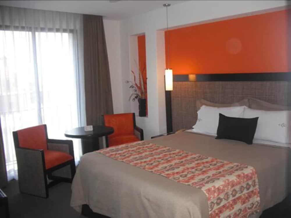 Standard Room - Catedral Tower