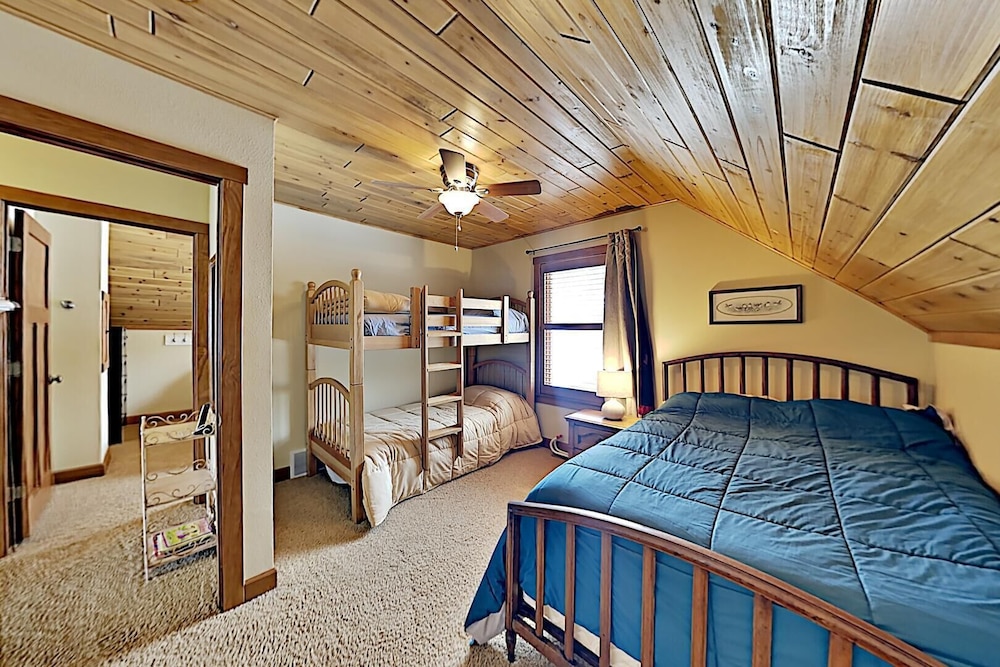 Cabin, Multiple Beds, Kitchen