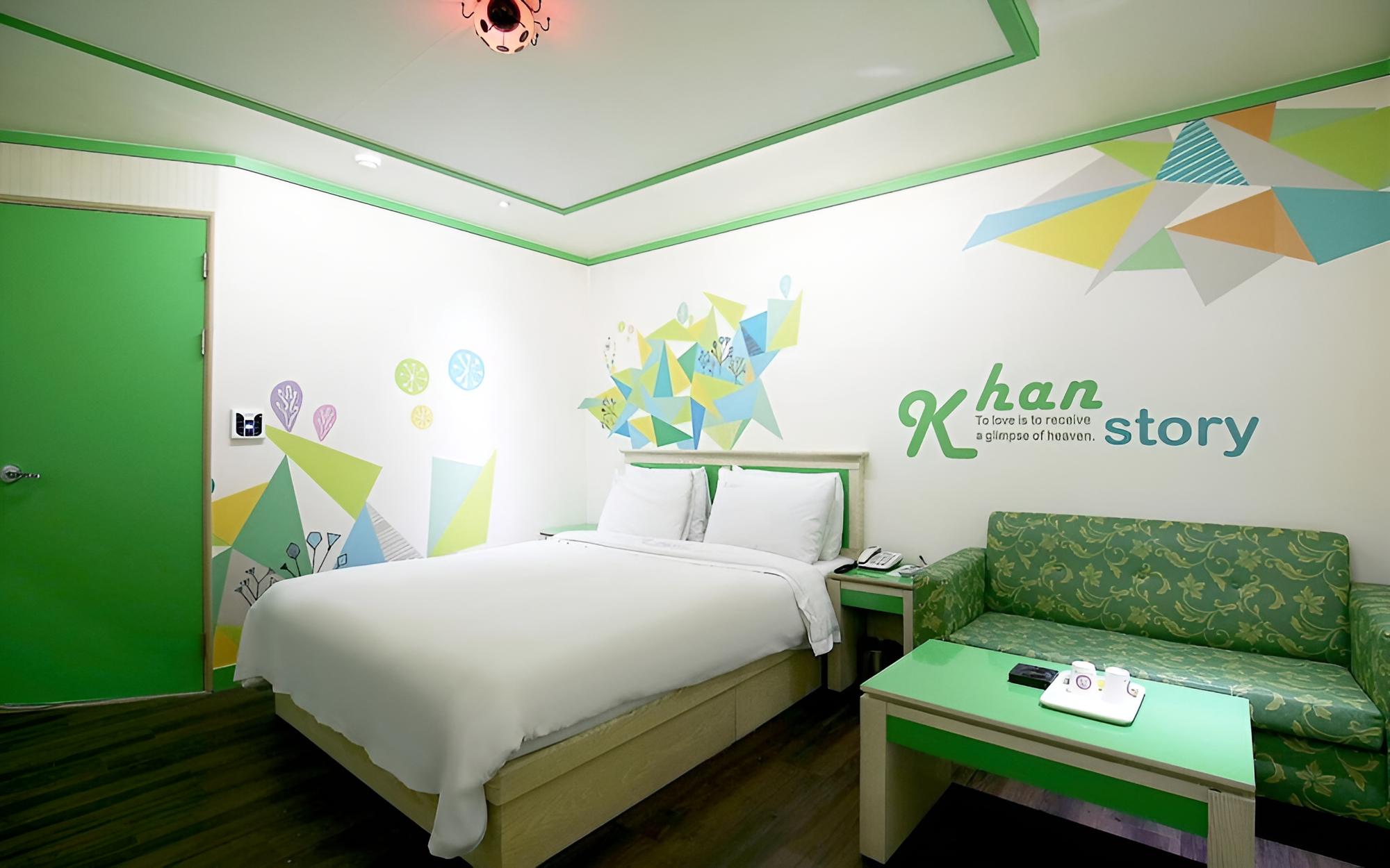 Room (Deluxe A (tub+double Netflix)) - Photo 3
