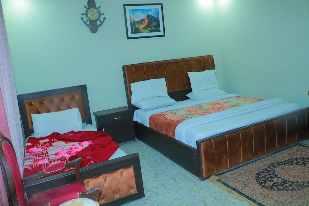 Triple Room - Photo 2