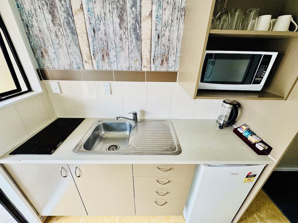 Deluxe Studio, Air conditioning, Ground Floor photo 2
