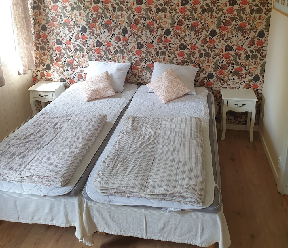 Family Quadruple Room photo 3