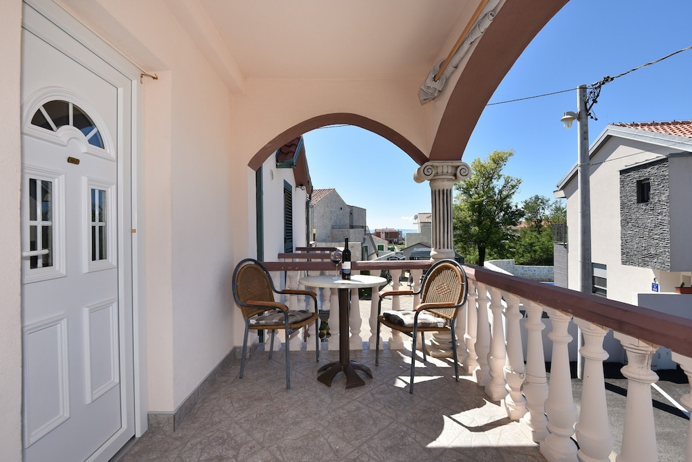 Comfort Studio, Non Smoking, Garden View