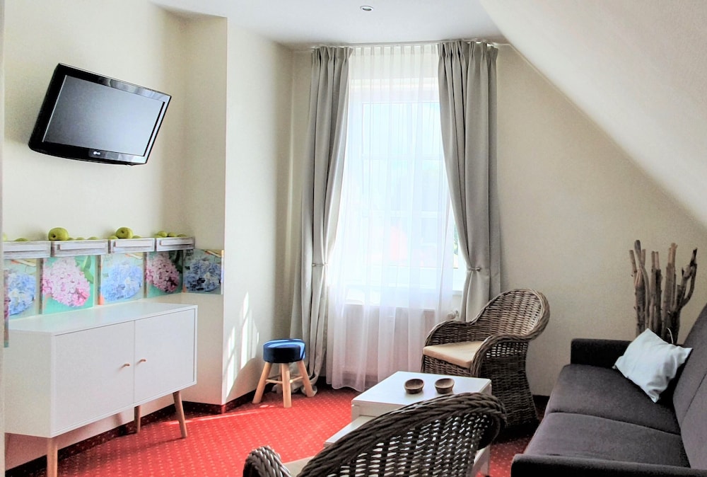 Business Suite, Private Bathroom (#13)
