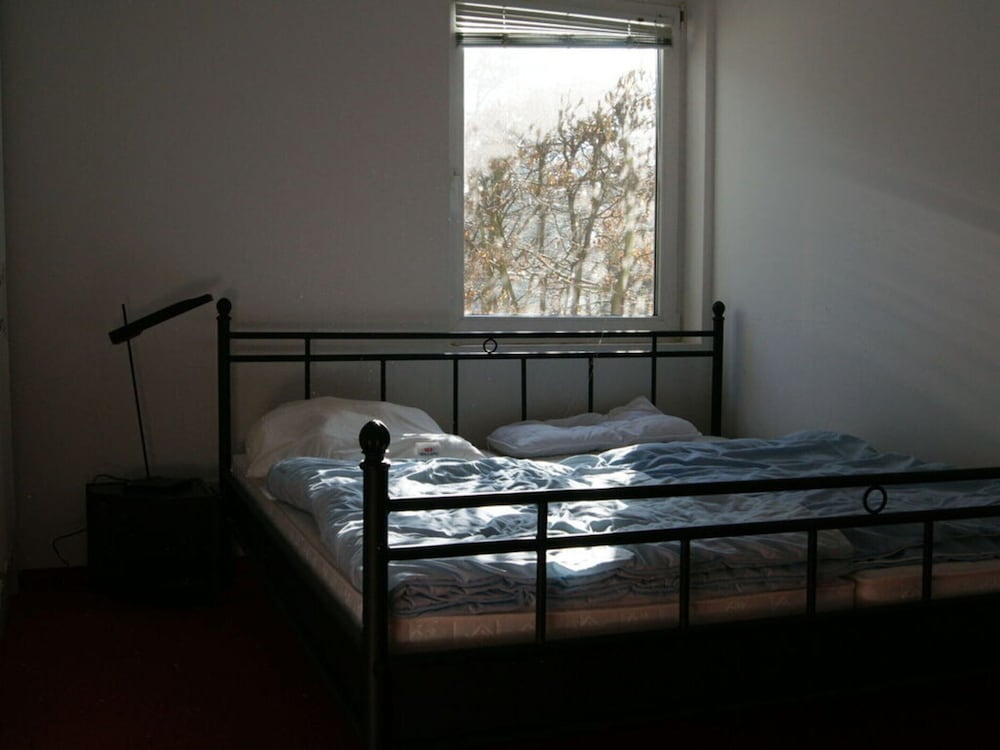 Apartment photo 2