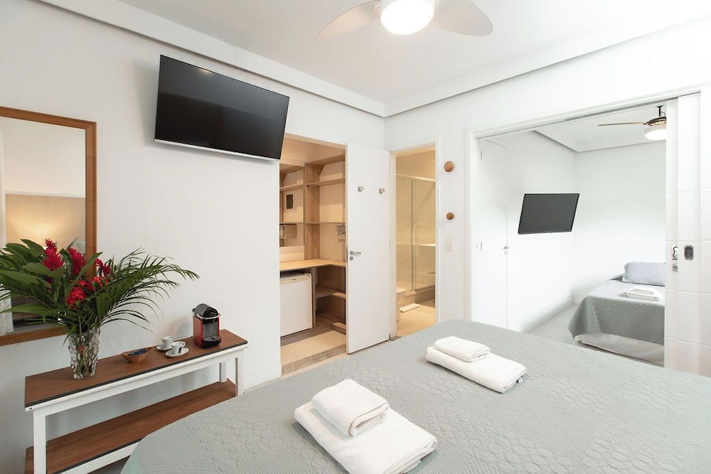 Standard Room, Connecting Rooms photo 1