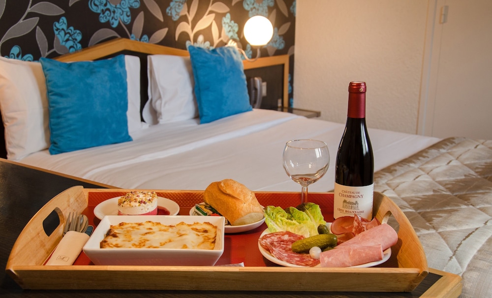Superior Double Room - Photo 8