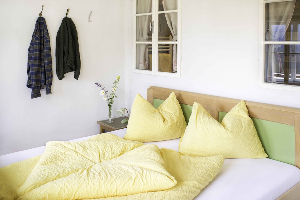 Panoramic Studio, 1 Bedroom, Ensuite, Mountainside photo 2