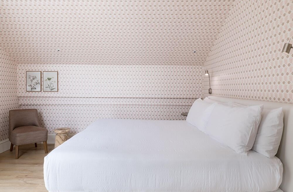 TAYKO SIGNATURE ATTIC - Photo 3