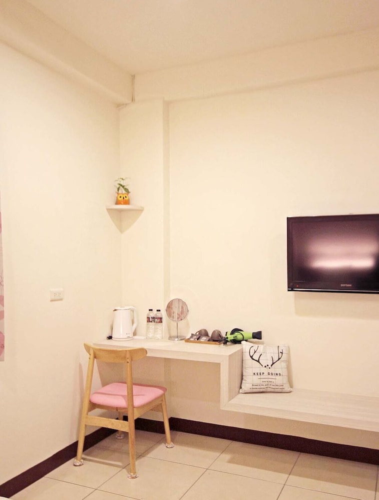 Double Room - Photo 14