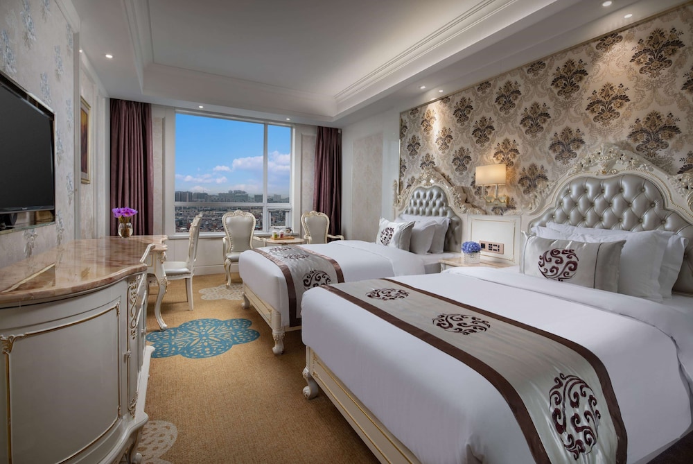 Deluxe Room, 2 Twin Beds, Smoking photo 1