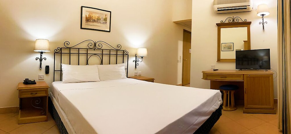 Standard Double Room (Standard) - Photo 1