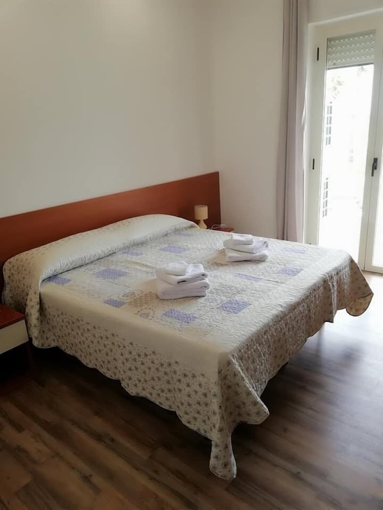 Classic Double Room, Sea View photo 1