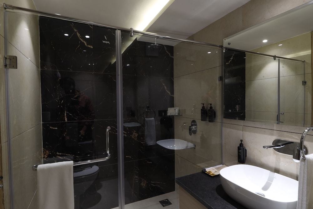 Superior Room, Balcony - Photo 4