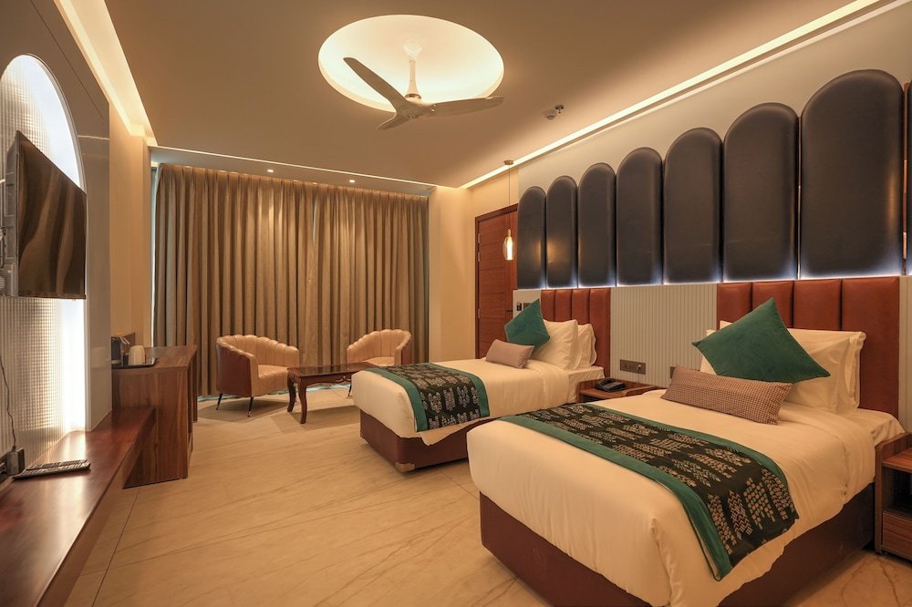 Superior Twin Room