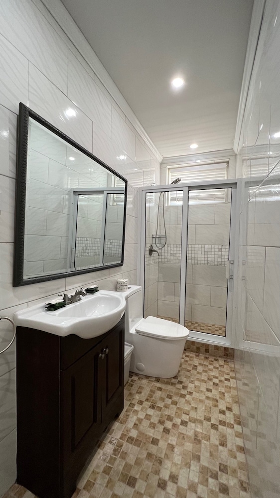 Deluxe Suite, 2 Bedrooms, Beach View (Deluxe 2BDR Family Suite), photo 6
