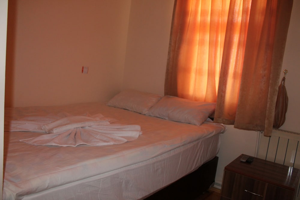 Basic Double Or Twin Room photo 1