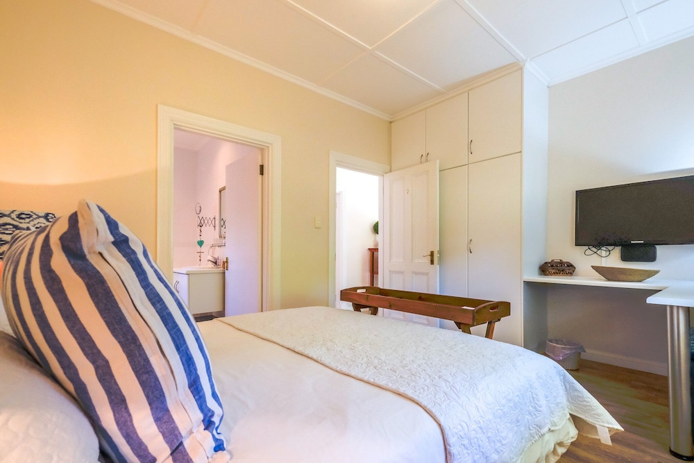 Park View Suite (Shared lounge and Kitchen) photo 1