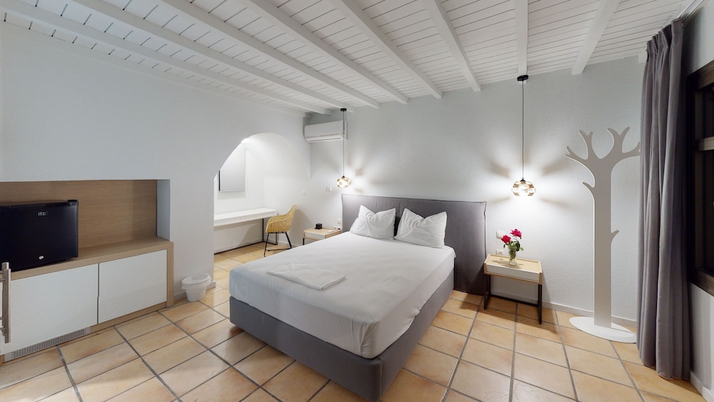 Deluxe Room, 1 Bedroom, Sea View, Beachfront