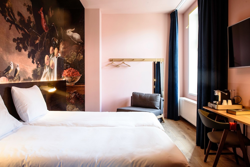Superior Double Room (Epic Eden)