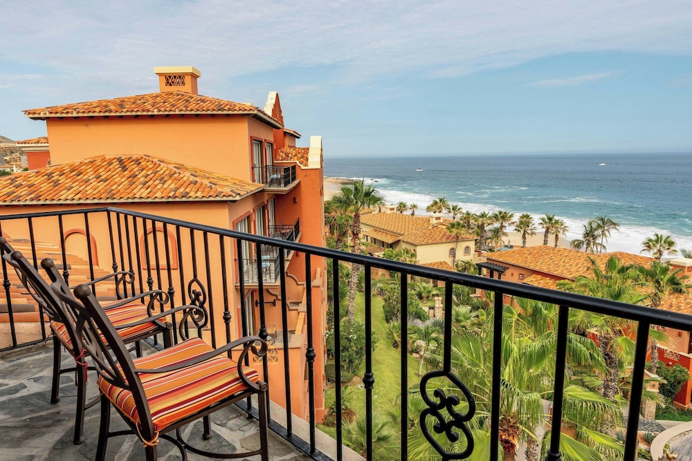 Suite, 3 Bedrooms, Balcony, Ocean View thumbnail 6