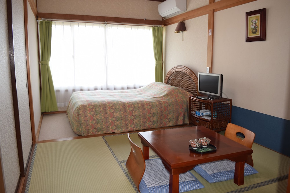 Family Room (Japanese Western) photo 1