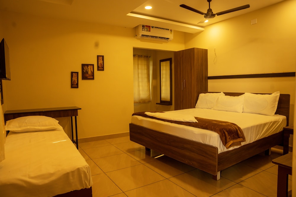Deluxe Double Room photo 2