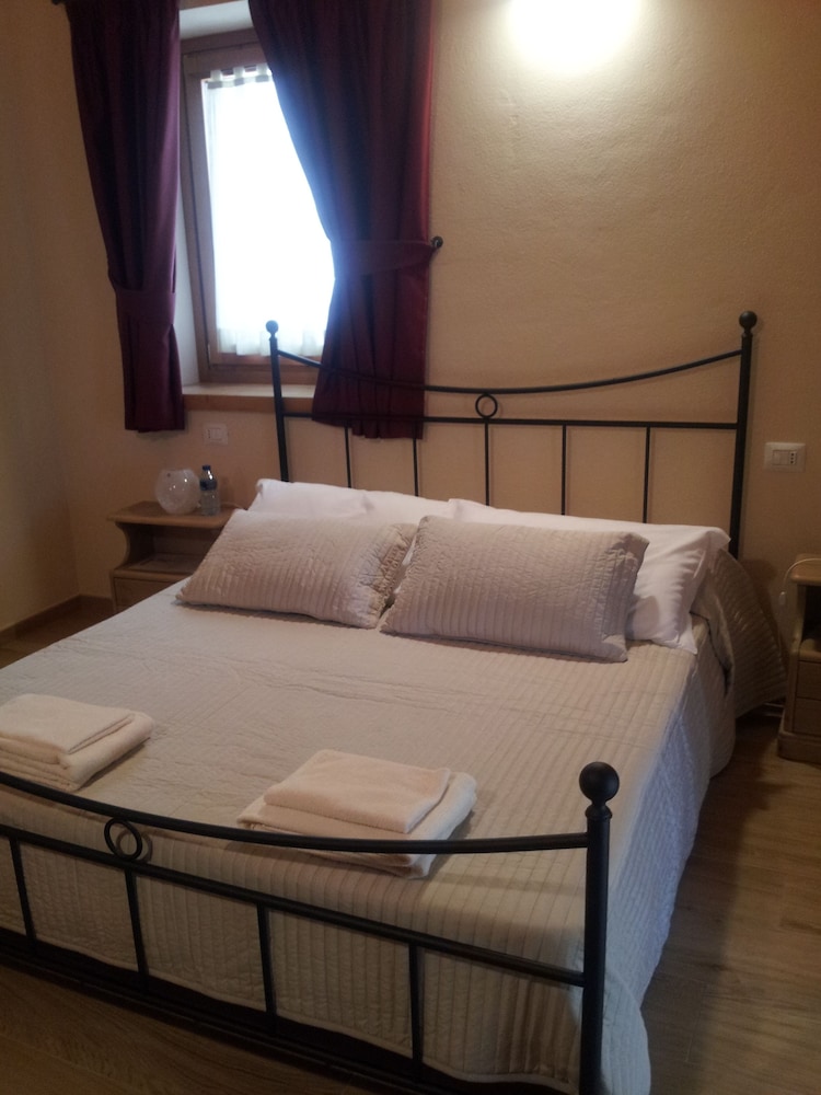 Double Room, Mountain View