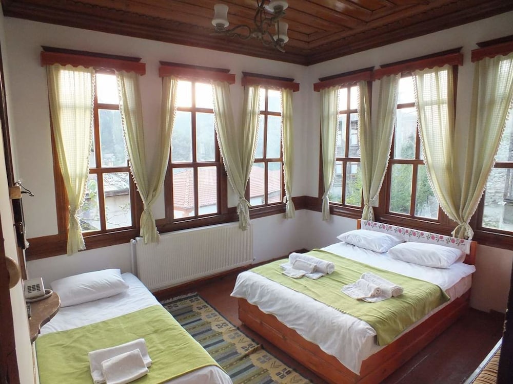 Triple Room photo 3