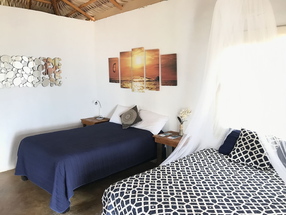 Panoramic Bungalow, 2 Double Beds, Non Smoking, Sea View photo 1